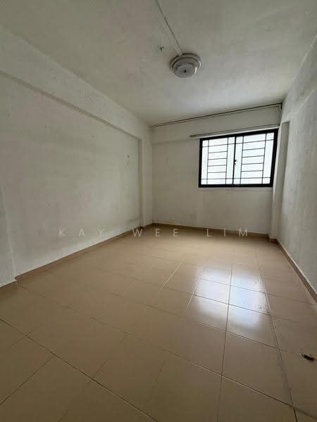 416 Tampines Street 41, 416 Tampines Street 41, Pasir Ris / Tampines, 3 Bedrooms, 904 sqft, HDB Flat For Sale, by Kay Wee Lim, 500251218 - Common Room Original - PropertyGuru.com.sg