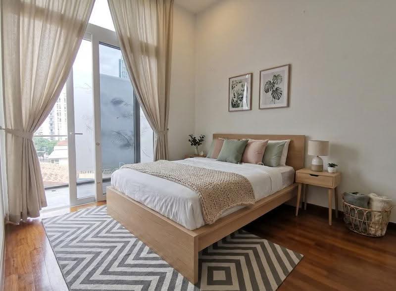 Suites @ Topaz, 3 Topaz Road, Balestier / Toa Payoh, 2 Bedrooms, 1,152 sqft, Condominium For Sale, by Denise Ho, 500251225 - Bedroom - PropertyGuru.com.sg