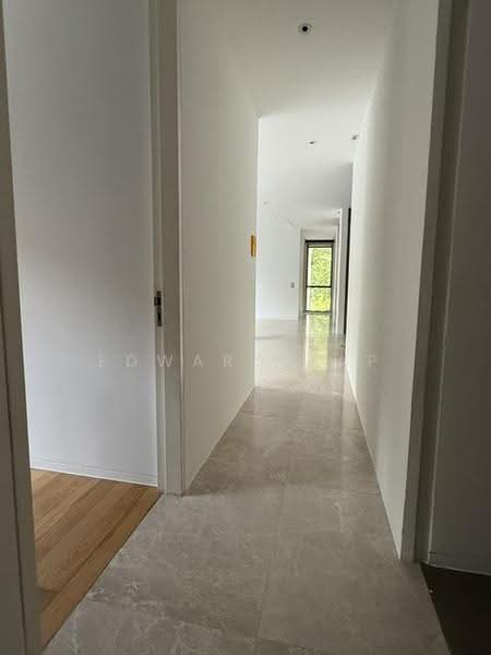 Leedon Residence, 2 Leedon Heights, Tanglin / Holland / Bukit Timah, 3 Bedrooms, 2,131 sqft, Condominium For Rent, by Edward Yap, 500251246 - Corridor - PropertyGuru.com.sg