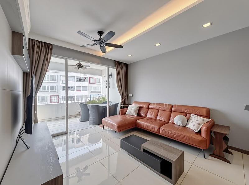 Mi Casa, 315 Choa Chu Kang Avenue 3, Dairy Farm / Bukit Panjang / Choa Chu Kang, 3 Bedrooms, 1,292 sqft, Condominium For Sale, by Soh Shu Hui, 500251249 - Living Room - PropertyGuru.com.sg