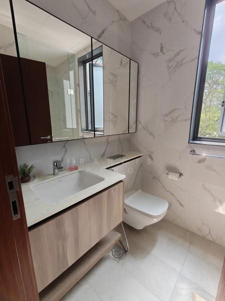 Lattice One, 1 Seraya Crescent, Ang Mo Kio / Bishan / Thomson, 3 Bedrooms, 872 sqft, Condominium For Rent, by Francis Pang, 500251263 - Bathroom - PropertyGuru.com.sg