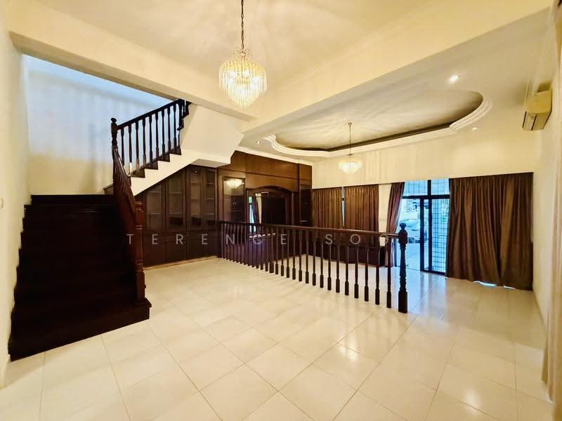 Lentor Terrace D26 Original 2 Sty Corner Terrace with Rebuild Potential, Lentor Terrace, Mandai / Upper Thomson, 3 Bedrooms, 2,200 sqft, Corner Terrace For Sale, by Terence Soon, 500251272 - Interior - PropertyGuru.com.sg