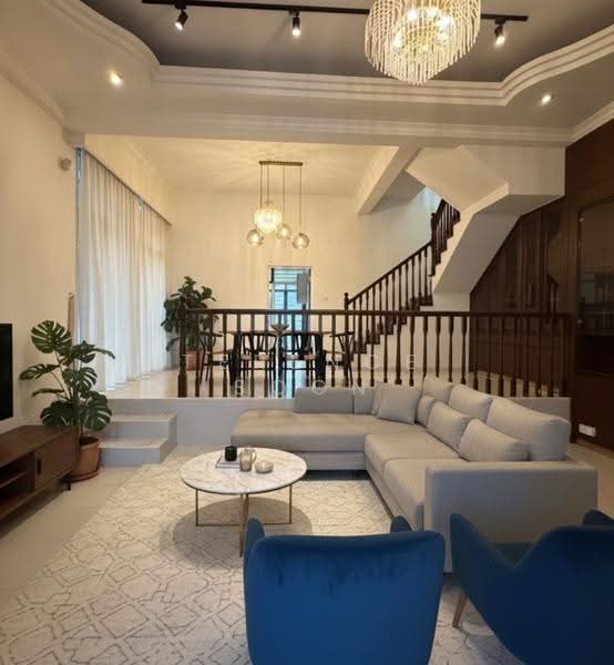 Lentor Hills D26 Original 2 Sty Corner Terrace with Rebuild Potential, Mandai / Upper Thomson, 3 Bedrooms, 2,000 sqft, Corner Terrace For Sale, by Terence Soon, 500251272 - Living Room - PropertyGuru.com.sg