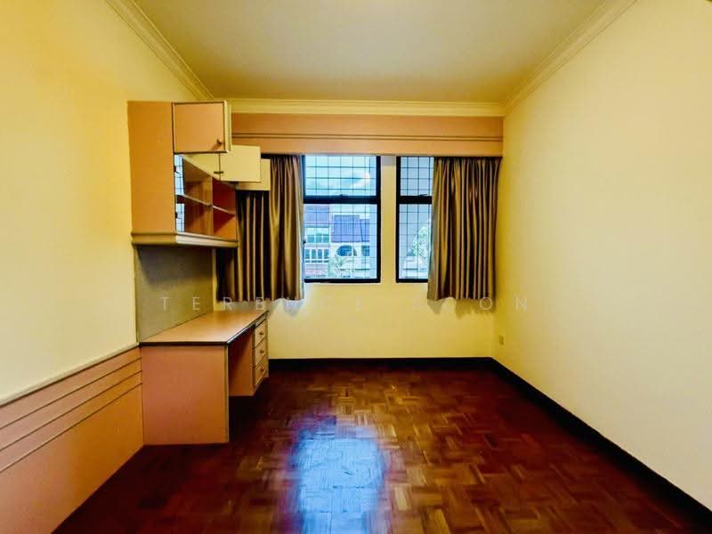 Lentor Terrace D26 Original 2 Sty Corner Terrace with Rebuild Potential, Lentor Terrace, Mandai / Upper Thomson, 3 Bedrooms, 2,200 sqft, Corner Terrace For Sale, by Terence Soon, 500251272 - Study - PropertyGuru.com.sg