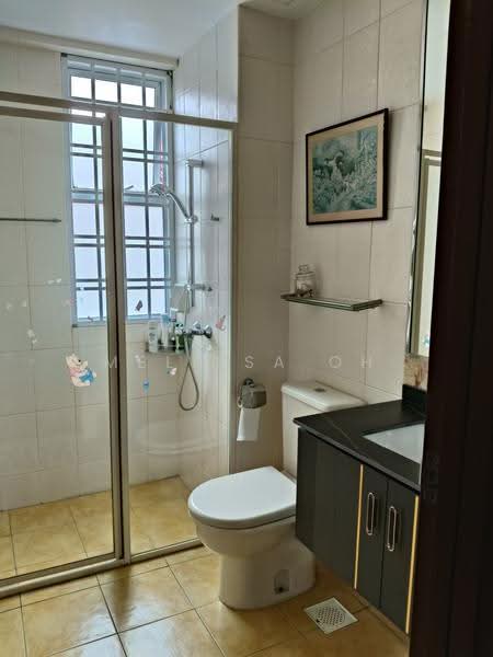 Mimosa View, Mimosa View, Seletar / Yio Chu Kang, 5 Bedrooms, 3,617 sqft, Terraced House For Sale, by Melissa Oh, 500251274 - Bedroom 3 Attached Bathroom - PropertyGuru.com.sg