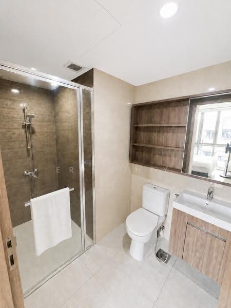 Sol Acres, 2 Choa Chu Kang Grove, Dairy Farm / Bukit Panjang / Choa Chu Kang, 2 Bedrooms, 732 sqft, Condominium For Sale, by Eric Chey, 500251280 - Bathroom - PropertyGuru.com.sg