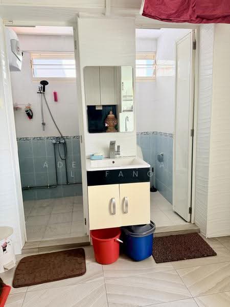 24 Bendemeer Road, 24 Bendemeer Road, Balestier / Toa Payoh, Room Rental, 10 sqft, HDB Flat For Rent, by Adeline Lau Li Fang, 500251281 - Bathroom - PropertyGuru.com.sg