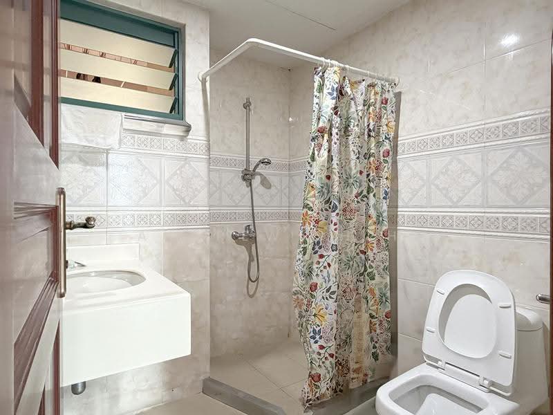 Hillview Heights, 29 Hillview Avenue, Dairy Farm / Bukit Panjang / Choa Chu Kang, 4 Bedrooms, 1,668 sqft, Condominium For Sale, by Andrew Shih, 500251292 - Bathroom - PropertyGuru.com.sg
