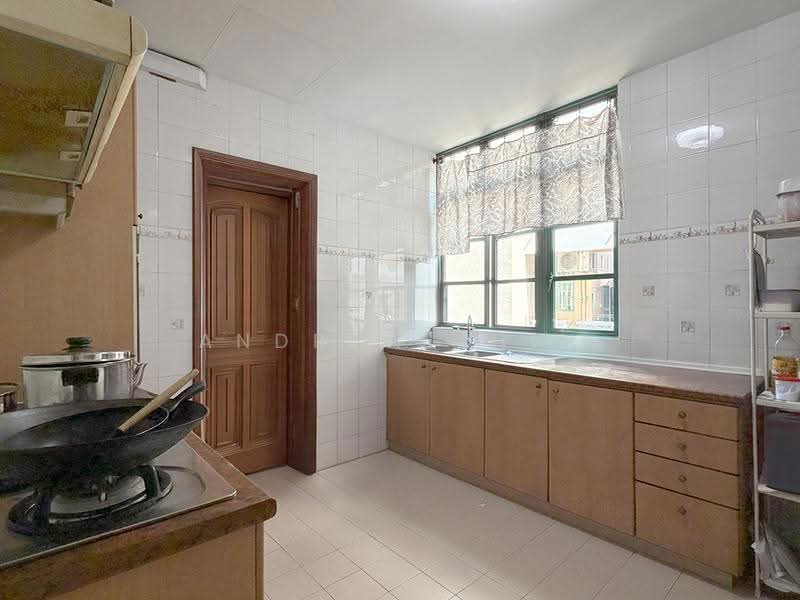 Hillview Heights, 29 Hillview Avenue, Dairy Farm / Bukit Panjang / Choa Chu Kang, 4 Bedrooms, 1,668 sqft, Condominium For Sale, by Andrew Shih, 500251292 - Kitchen - PropertyGuru.com.sg