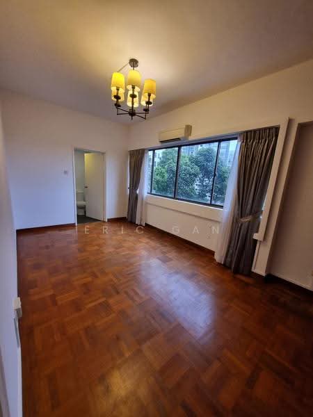 The Cairnhill, 4 Cairnhill Rise, Orchard / River Valley, 4 Bedrooms, 2,788 sqft, Condominium For Rent, by Eric Gan, 500251299 - Common Bedroom 2 - PropertyGuru.com.sg