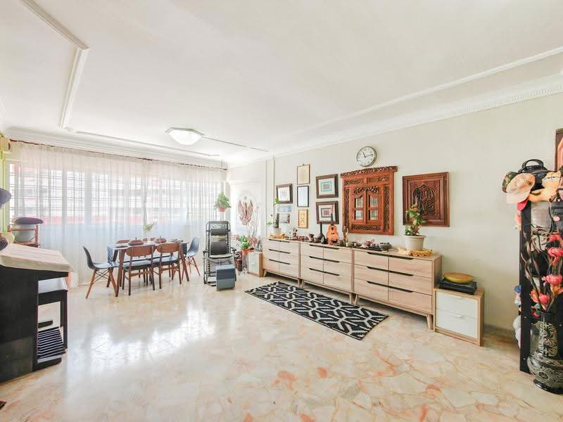 203 Tampines Street 21, 203 Tampines Street 21, Pasir Ris / Tampines, 3 Bedrooms, 1,432 sqft, HDB Flat For Sale, by Aiman Roza, 500251302 - Living Room - PropertyGuru.com.sg