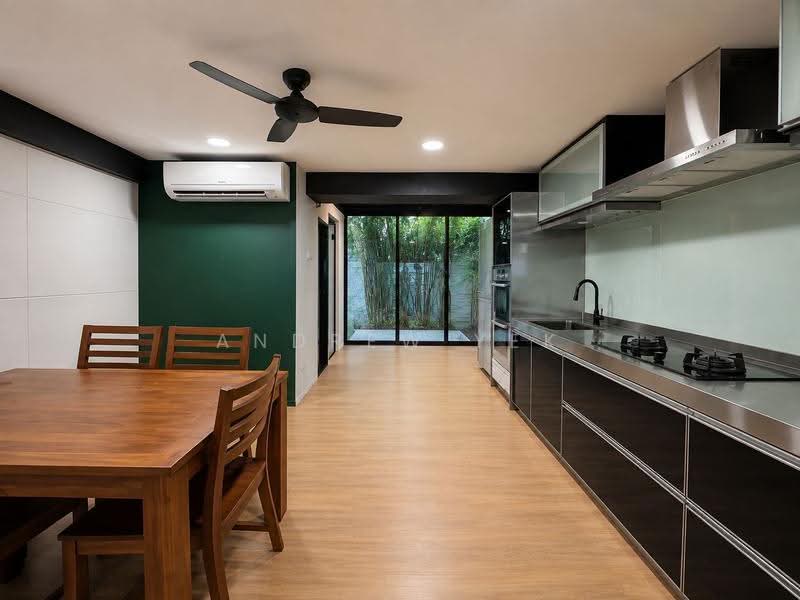 MacPherson Garden Estate, Jalan Gembira, Macpherson / Potong Pasir, 2 Bedrooms, 1,200 sqft, Terraced House For Sale, by Andrew Yek, 500251311 - Kitchen - PropertyGuru.com.sg