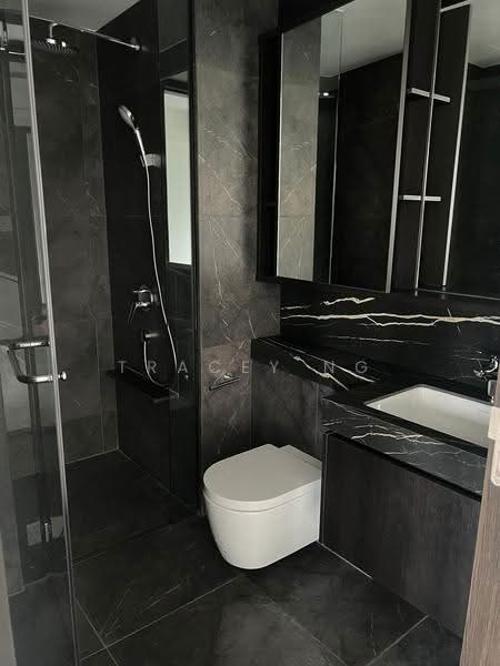 Hyll on Holland, 89 Holland Road, Tanglin / Holland / Bukit Timah, 2 Bedrooms, 570 sqft, Condominium For Rent, by Tracey Ng, 500251351 - Bathroom - PropertyGuru.com.sg