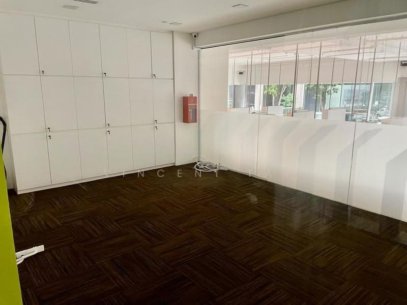 Orchard Credit Building, Orchard Credit Building, Alexandra / Commonwealth, 7,352 sqft, Other Retail For Rent, by Vincent Tay, 500251354 - CommercialGuru.com.sg