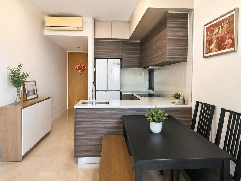 Commonwealth Towers, Alexandra / Commonwealth, 2 Bedrooms, 753 sqft, Condominium For Sale, by Christine Teo, 500251355 - Kitchen - PropertyGuru.com.sg