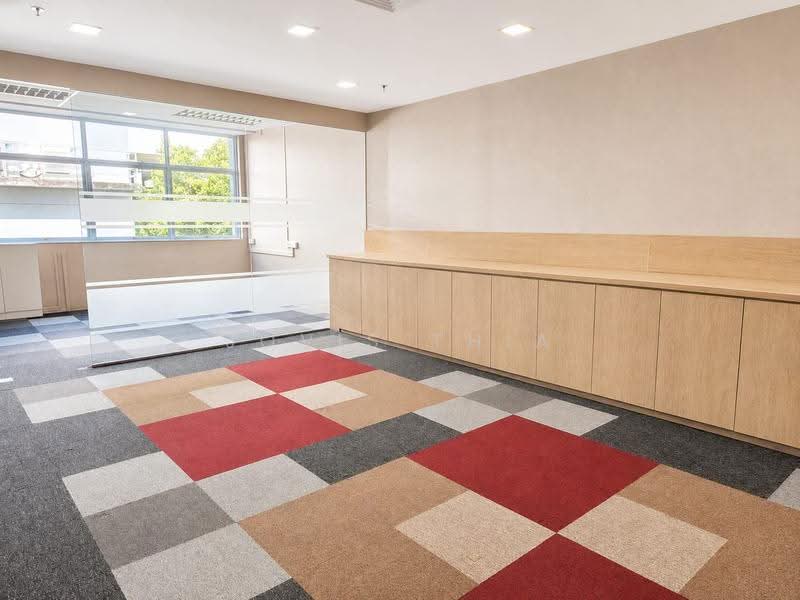 Cheap Office For Rent Along Lower Delta Road (District 3), Alexandra / Commonwealth, 3,200 sqft, Office For Rent, by Jovis Thia, 500251356 - Interior - CommercialGuru.com.sg