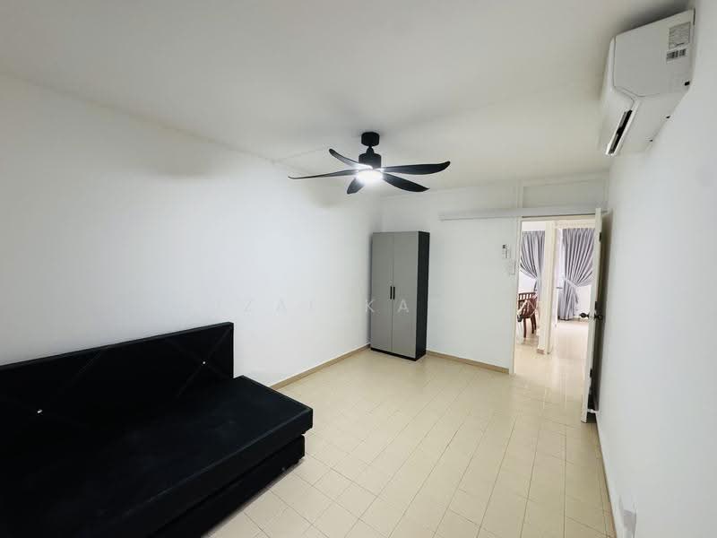 852 Tampines Street 82, 852 Tampines Street 82, Pasir Ris / Tampines, 3 Bedrooms, 1,109 sqft, HDB Flat For Rent, by Faizal Kasmin, 500251358 - PropertyGuru.com.sg