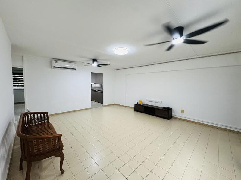852 Tampines Street 82, 852 Tampines Street 82, Pasir Ris / Tampines, 3 Bedrooms, 1,109 sqft, HDB Flat For Rent, by Faizal Kasmin, 500251358 - PropertyGuru.com.sg