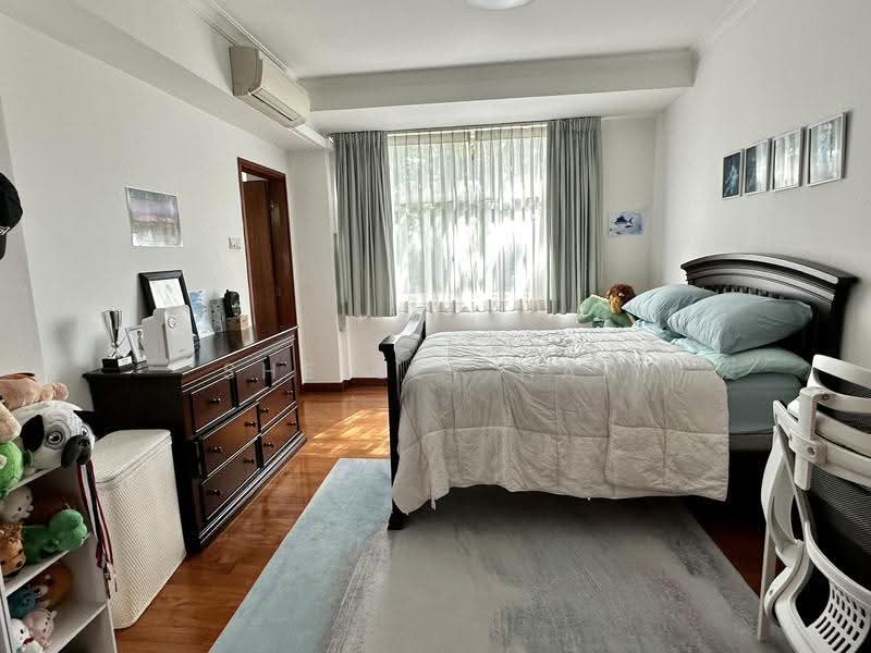 University Park, University Walk, Newton / Novena, 5 Bedrooms, 3,600 sqft, Semi-Detached House For Rent, by Shelley Han, 500251360 - PropertyGuru.com.sg