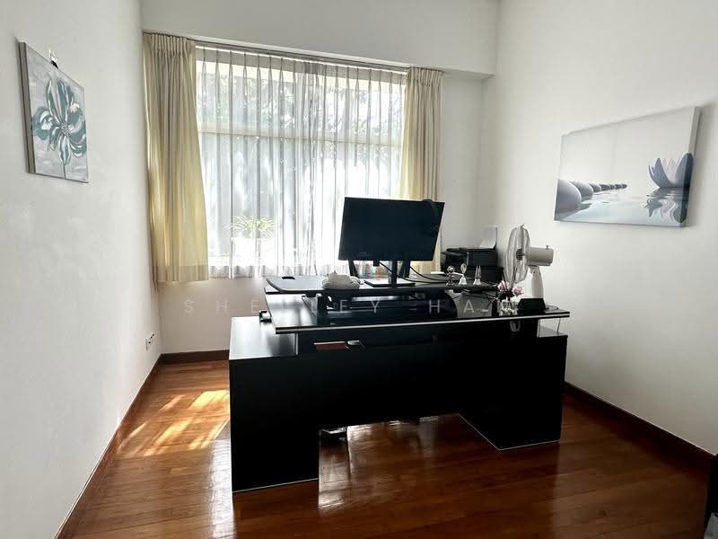 University Park, University Walk, Newton / Novena, 5 Bedrooms, 3,600 sqft, Semi-Detached House For Rent, by Shelley Han, 500251360 - PropertyGuru.com.sg