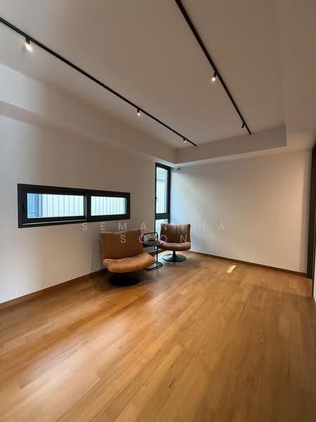 Newly TOP FH Brand New 3 Sty + Attic 5BR Semi-D, Clementi Park / Upper Bukit Timah, 5 Bedrooms, 5,436 sqft, Semi-Detached House For Sale, by Semantha Soon, 500251361 - Study - PropertyGuru.com.sg