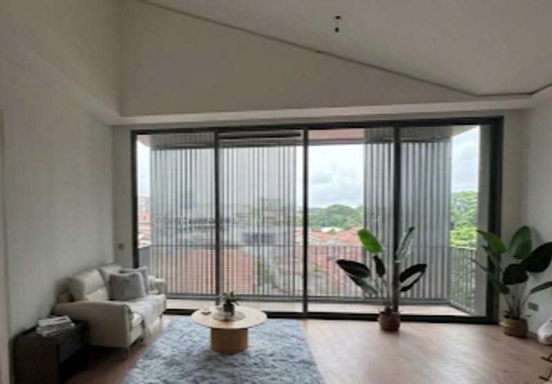 10 Evelyn, 10 Evelyn Road, Newton / Novena, 3 Bedrooms, 1,410 sqft, Condominium For Sale, by Cheryl Teh, 500251381 - Living Room - PropertyGuru.com.sg