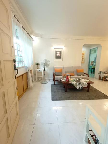 657 Jalan Tenaga, 657 Jalan Tenaga, Eunos / Geylang / Paya Lebar, 3 Bedrooms, 1,141 sqft, HDB Flat For Sale, by Eva Qiu, 500251383 - Living Room - PropertyGuru.com.sg