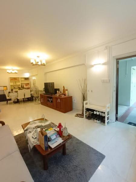 657 Jalan Tenaga, 657 Jalan Tenaga, Eunos / Geylang / Paya Lebar, 3 Bedrooms, 1,141 sqft, HDB Flat For Sale, by Eva Qiu, 500251383 - Living Room - PropertyGuru.com.sg