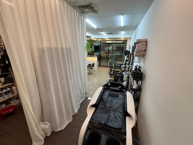 Cuppage Plaza, 5 Koek Road, Orchard / River Valley, 334 sqft, Mall Shop For Rent, by Jessica Ng, 500251402 - Interior - CommercialGuru.com.sg