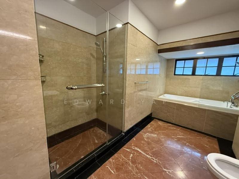Ming Teck Park, 33 Ming Teck Park, Tanglin / Holland / Bukit Timah, 3 Bedrooms, 5,000 sqft, Semi-Detached House For Rent, by Edward Yap, 500251403 - Bathroom - PropertyGuru.com.sg