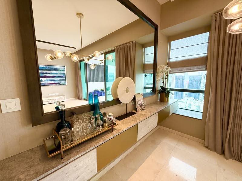 8 Saint Thomas, 8 Saint Thomas Walk, Orchard / River Valley, 3 Bedrooms, 1,302 sqft, Condominium For Rent, by Hu Yan, 500251422 - View - PropertyGuru.com.sg