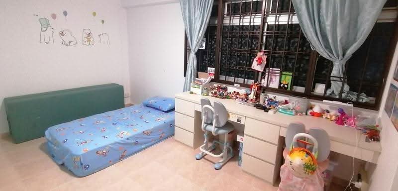 330 Yishun Ring Road, 330 Yishun Ring Road, Sembawang / Yishun, 3 Bedrooms, 1,163 sqft, HDB Flat For Sale, by Novan Ng, 500251424 - Bedroom - PropertyGuru.com.sg