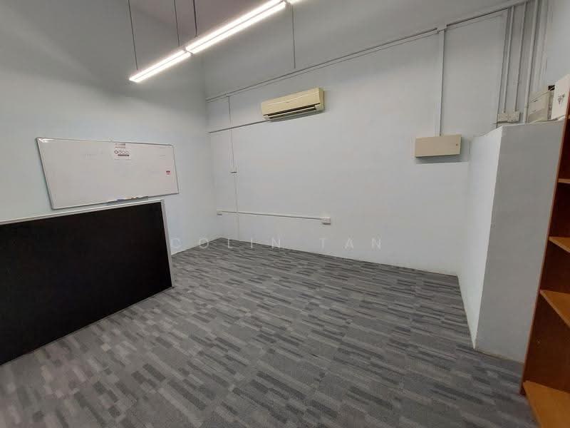Unity Centre, 51 Bukit Batok Crescent, Dairy Farm / Bukit Panjang / Choa Chu Kang, 2,023 sqft, Light Industrial (B1) For Sale, by Colin Tan, 500251436 - Unity Centre (2023sf) Interior - CommercialGuru.com.sg