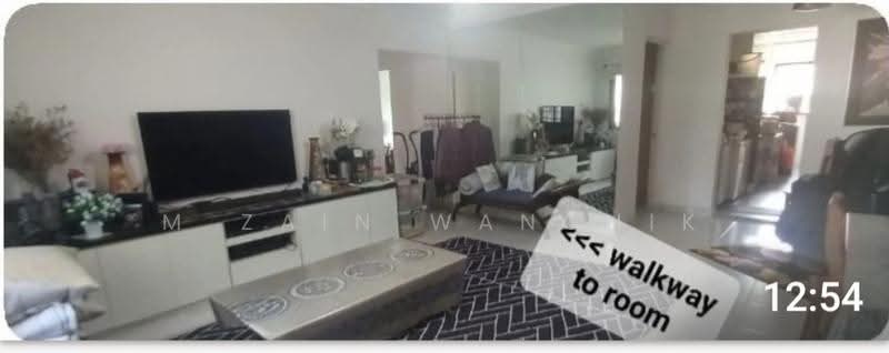 417 Bukit Batok West Avenue 4, 417 Bukit Batok West Avenue 4, Dairy Farm / Bukit Panjang / Choa Chu Kang, Room Rental, 86 sqft, HDB Flat For Rent, by M Zain Wanchik, 500251448 - Living Room - PropertyGuru.com.sg