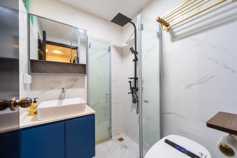 Hazel Park Condo, 29 Hazel Park Terrace, Dairy Farm / Bukit Panjang / Choa Chu Kang, 3 Bedrooms, 980 sqft, Condominium For Sale, by Jerralyn Satrio, 500251453 - Bathroom - PropertyGuru.com.sg