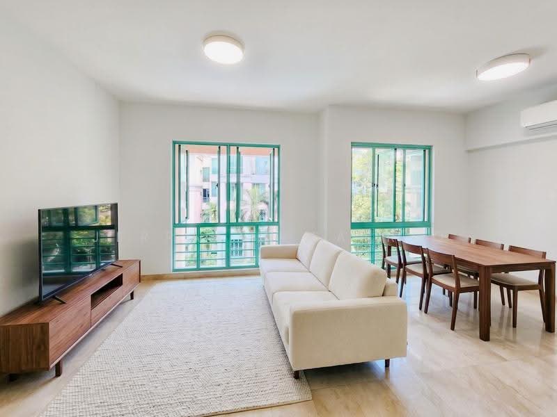 Hazel Park Condo, 29 Hazel Park Terrace, Dairy Farm / Bukit Panjang / Choa Chu Kang, 3 Bedrooms, 980 sqft, Condominium For Sale, by Jerralyn Satrio, 500251453 - Living Room - PropertyGuru.com.sg