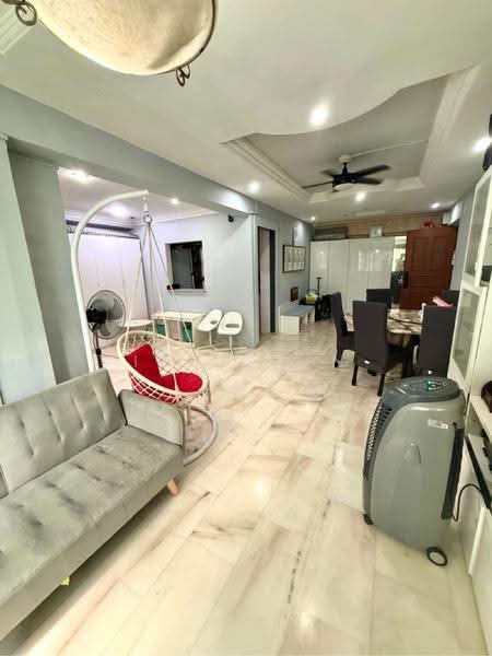 899C Woodlands Drive 50, 899C Woodlands Drive 50, Admiralty / Woodlands, 4 Bedrooms, 1,270 sqft, HDB Flat For Sale, by Ivy Chen, 500251456 - Living Room - PropertyGuru.com.sg