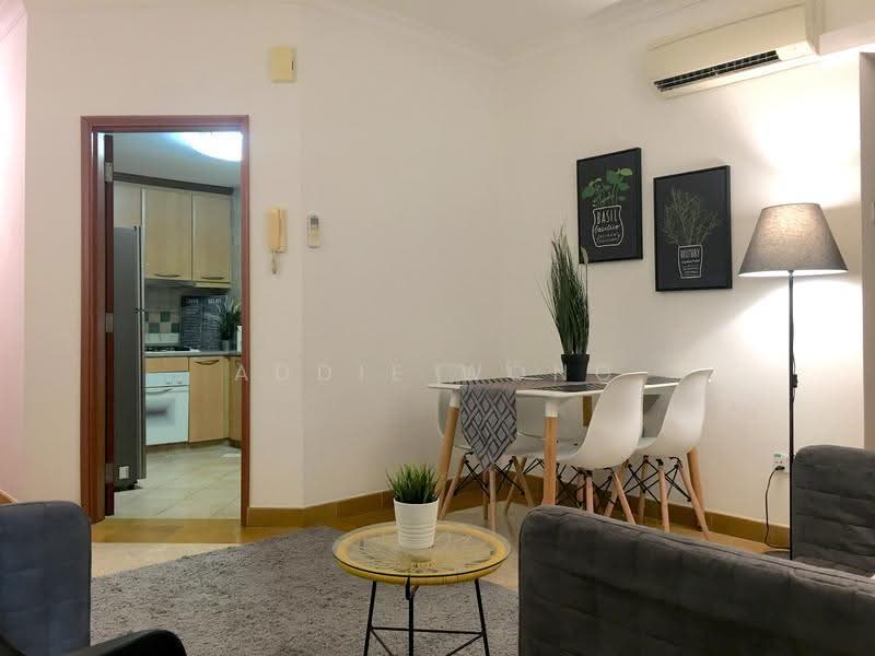 Emerald Garden, 33 Club Street, Boat Quay / Raffles Place / Marina, Room Rental, 160 sqft, Condominium For Rent, by Addie Wong, 500251457 - Dining Room - PropertyGuru.com.sg