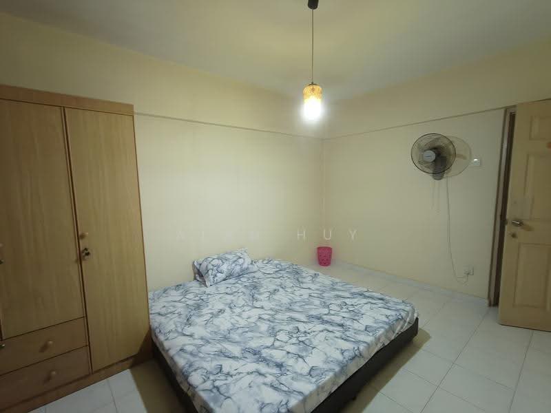 Neptune Court, 1 Marine Vista, East Coast / Marine Parade, Room Rental, 200 sqft, Apartment For Rent, by Alan Huy, 500251458 - Bedroom - PropertyGuru.com.sg