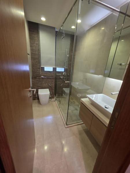 Greenwood Mews, 271 Greenwood Avenue, Newton / Novena, 5 Bedrooms, 3,100 sqft, Cluster House For Rent, by Ee Lin Ong, 500251466 - Bathroom - PropertyGuru.com.sg