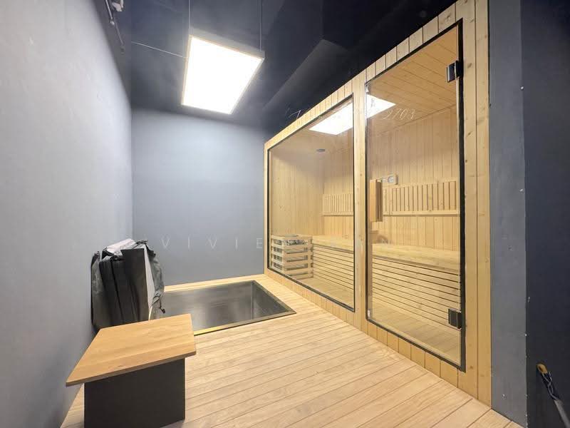 Fully Fitted Gym No Takeover | Robinson Road, Robinson Road/ Telok Ayer/ Cecil Street/ Shenton Way, Boat Quay / Raffles Place / Marina, 3,050 sqft, Other Retail For Rent, by Vivien Tan, 500251468 - Interior - CommercialGuru.com.sg