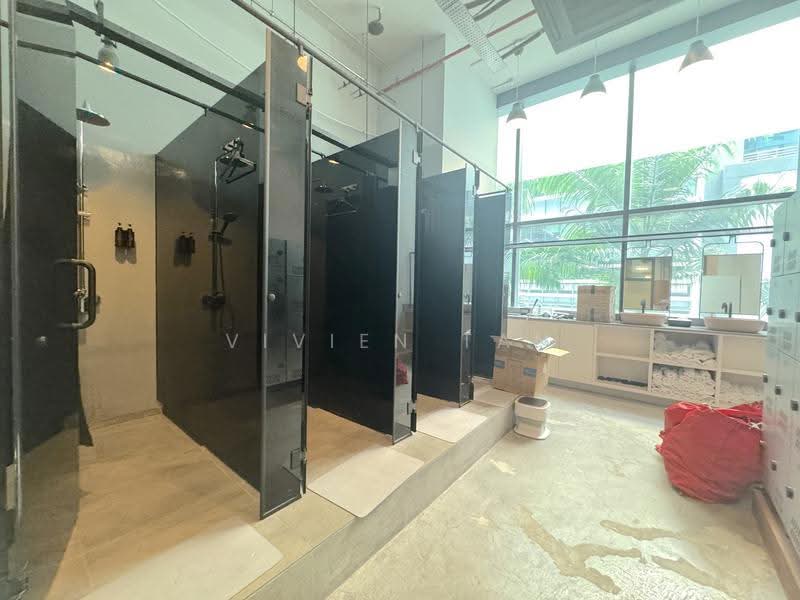 Fully Fitted Gym No Takeover | Robinson Road, Robinson Road/ Telok Ayer/ Cecil Street/ Shenton Way, Boat Quay / Raffles Place / Marina, 3,050 sqft, Other Retail For Rent, by Vivien Tan, 500251468 - Bathroom - CommercialGuru.com.sg