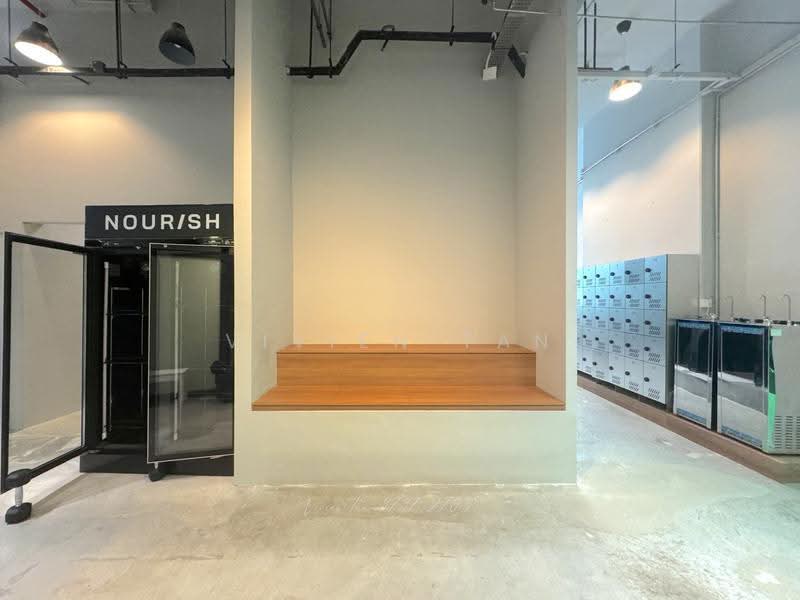 Fully Fitted Gym No Takeover | Robinson Road, Robinson Road/ Telok Ayer/ Cecil Street/ Shenton Way, Boat Quay / Raffles Place / Marina, 3,050 sqft, Other Retail For Rent, by Vivien Tan, 500251468 - Interior - CommercialGuru.com.sg