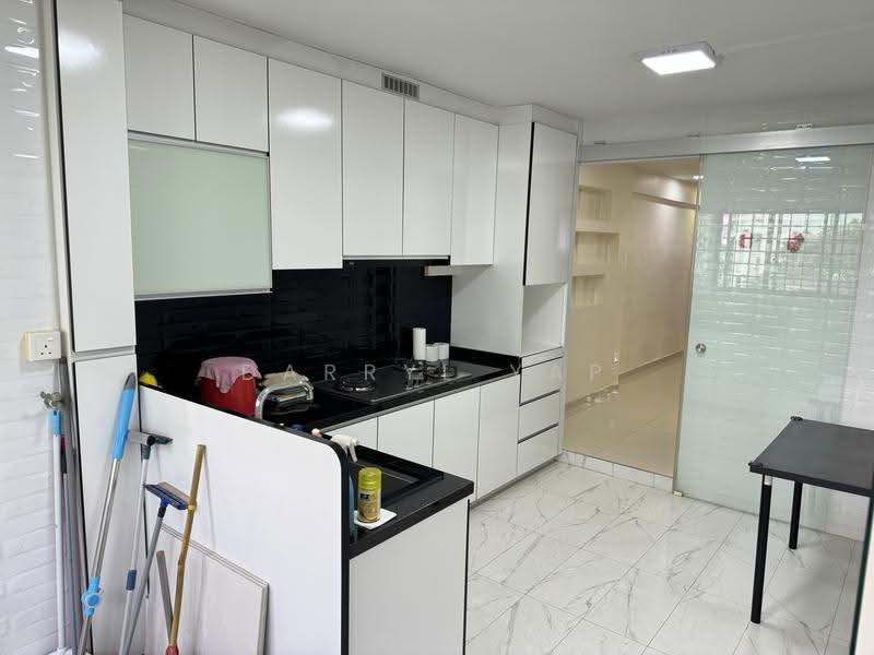 623 Ang Mo Kio Avenue 9, 623 Ang Mo Kio Avenue 9, Ang Mo Kio / Bishan / Thomson, 2 Bedrooms, 732 sqft, HDB Flat For Sale, by Darryl Yap, 500251480 - Kitchen - PropertyGuru.com.sg