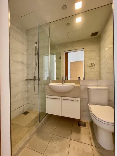 The Central, 6 Eu Tong Sen Street, Boat Quay / Raffles Place / Marina, Studio, 592 sqft, Apartment For Rent, by Audrey Leow, 500251484 - Bathroom - PropertyGuru.com.sg