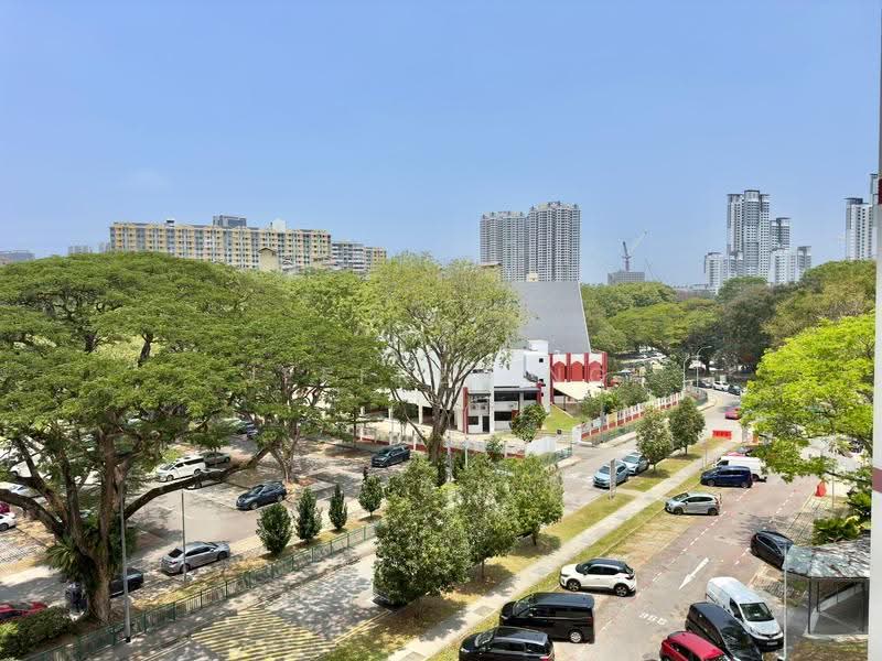 109 Commonwealth Crescent, 109 Commonwealth Crescent, Alexandra / Commonwealth, 3 Bedrooms, 721 sqft, HDB Flat For Sale, by Jeffrey Ng, 500251486 - Exterior - PropertyGuru.com.sg