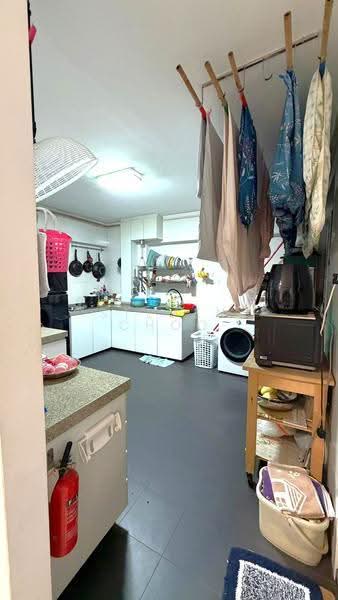 535 Pasir Ris Drive 1, 535 Pasir Ris Drive 1, Pasir Ris / Tampines, 4 Bedrooms, 1,561 sqft, HDB Flat For Rent, by Steven Choo, 500251490 - Kitchen - PropertyGuru.com.sg