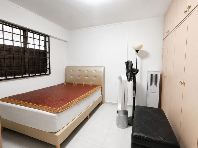 538 Upper Cross Street, 538 Upper Cross Street, Boat Quay / Raffles Place / Marina, 2 Bedrooms, 645 sqft, HDB Flat For Sale, by Jamie Teoh, 500251491 - Bedroom - PropertyGuru.com.sg