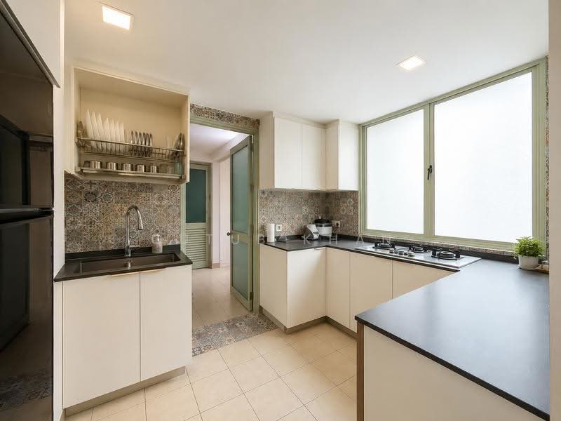 The Clearwater, 8 Bedok Reservoir View, Bedok / Upper East Coast, 4 Bedrooms, 1,539 sqft, Condominium For Sale, by Qutub Khan, 500251502 - Kitchen - PropertyGuru.com.sg