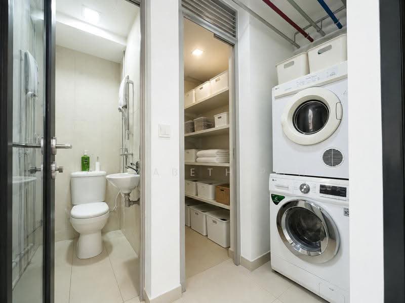 SkyPark Residences, 15 Sembawang Crescent, Sembawang / Yishun, 4 Bedrooms, 1,313 sqft, Condominium For Sale, by Elizabeth Poh, 500251504 - Bathroom - PropertyGuru.com.sg